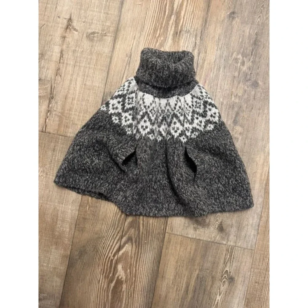 oshkosh Baby poncho